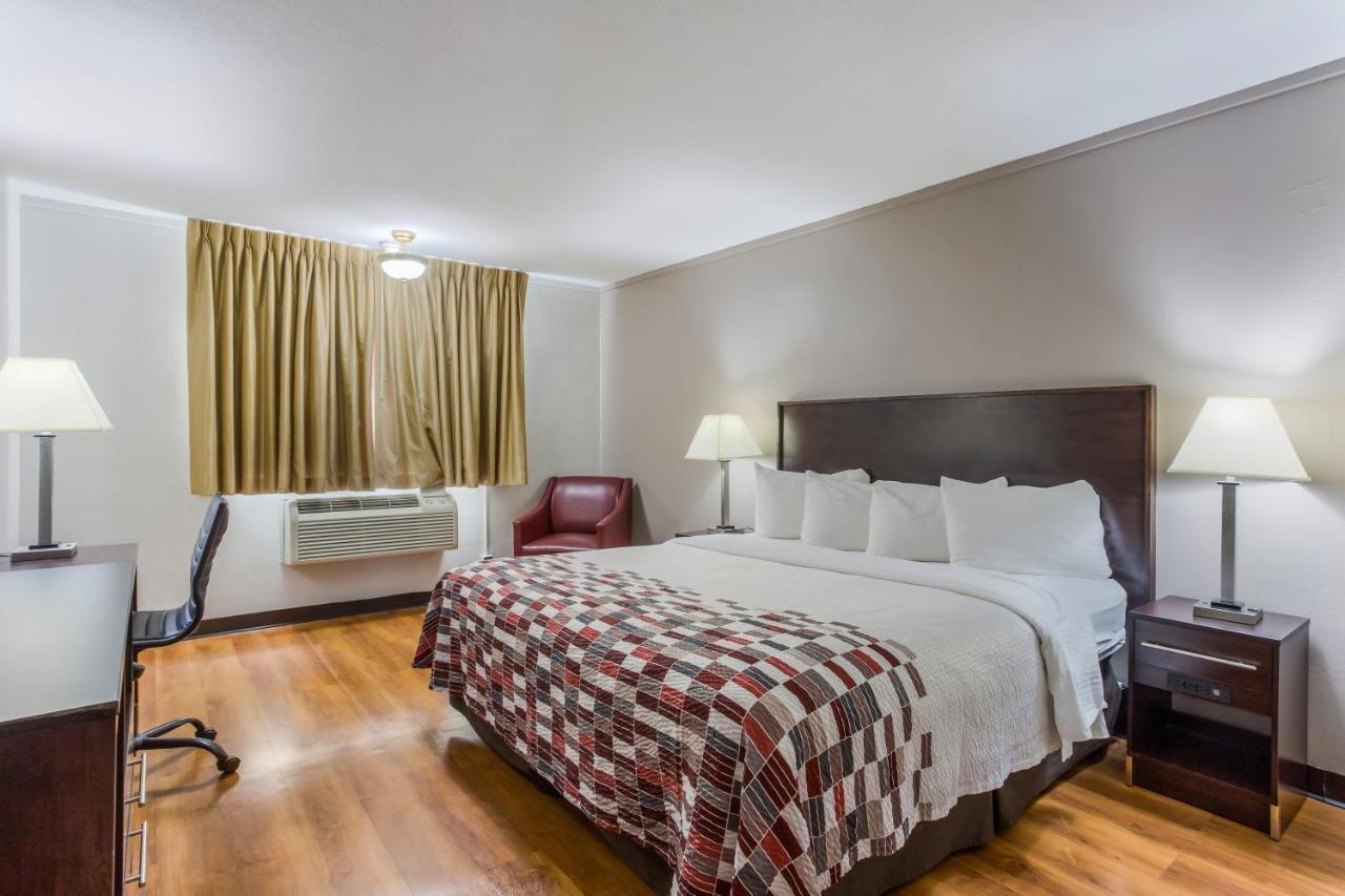 Red Roof Inn Meridian Extérieur photo