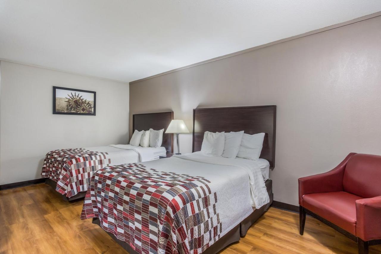 Red Roof Inn Meridian Extérieur photo