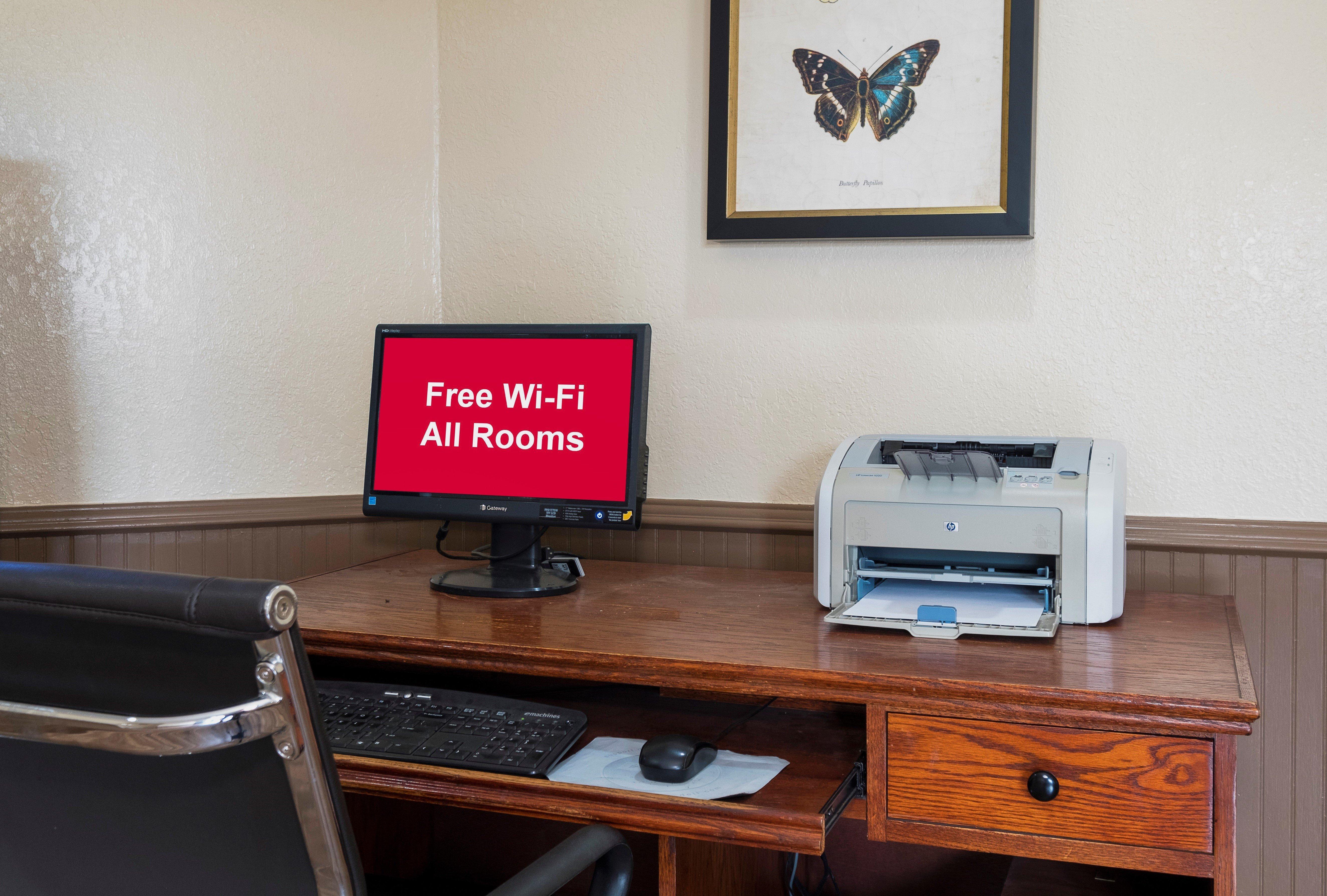 Red Roof Inn Meridian Extérieur photo
