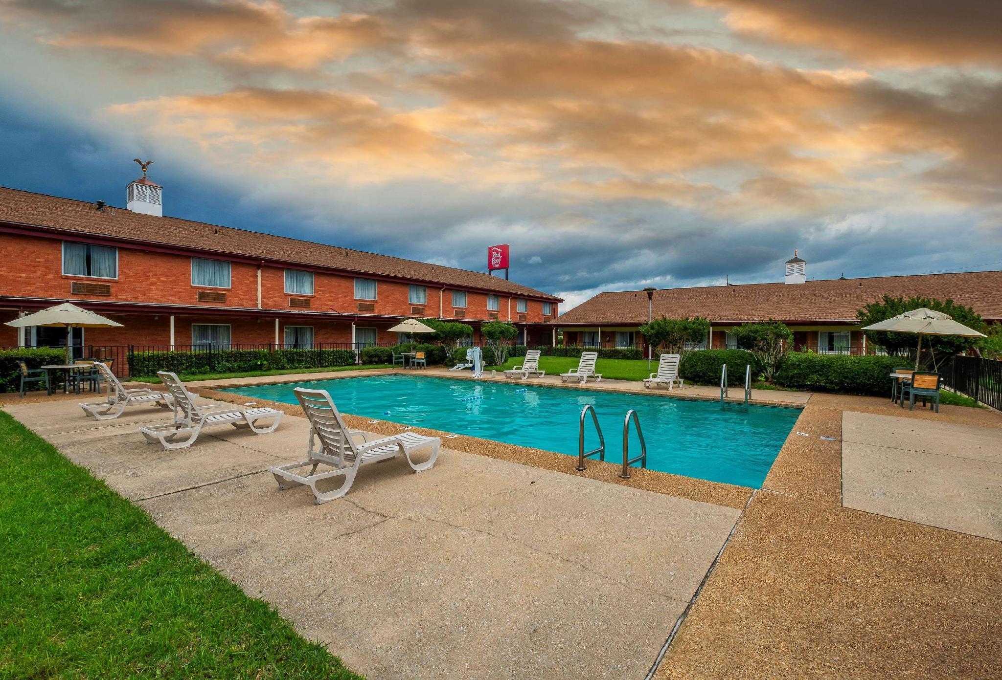 Red Roof Inn Meridian Extérieur photo